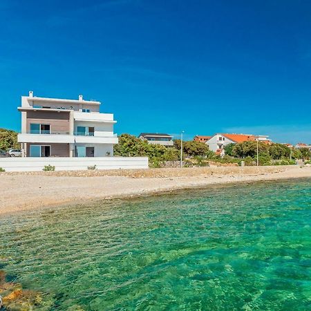Villa Eni apartments 2 Mandre Esterno foto